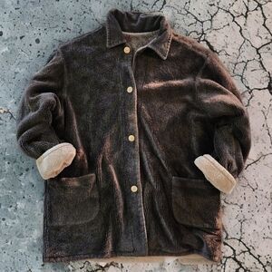 𝗦𝗢𝗟𝗗 Denali reversible fleece button-up jacket